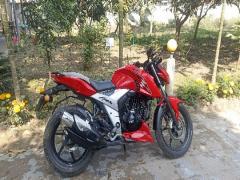 TVS Apache RTR 160 4V